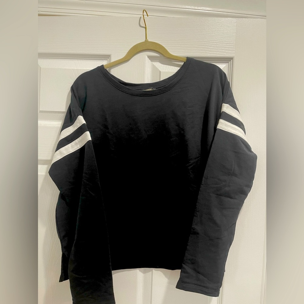 Banana republic crop black long sleeve top